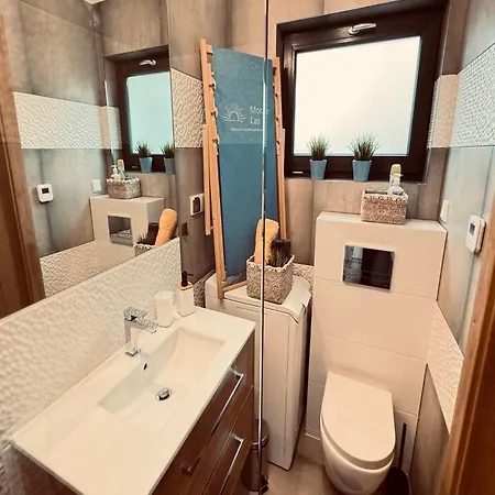 For 2 People By The Sea, Tatil Evi Rozewie